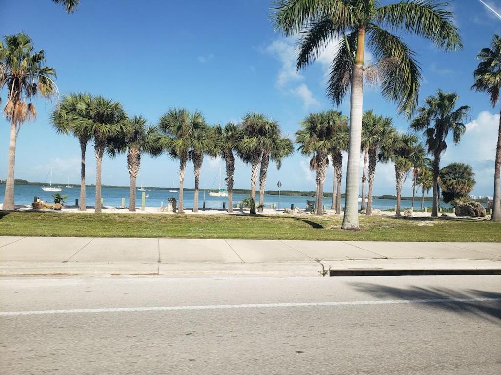 Island-Life! A Διαμέρισμα Fort Pierce Εξωτερικό φωτογραφία